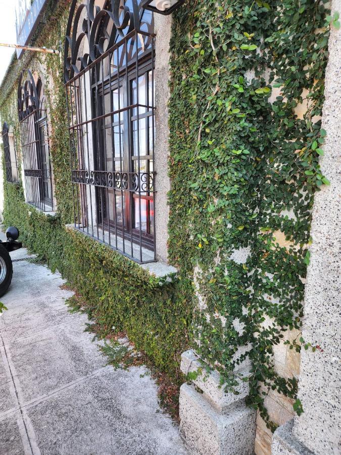 Hotel Villa Antigua Сан Салвадор Екстериор снимка